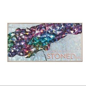 New urban decay stoned pallet